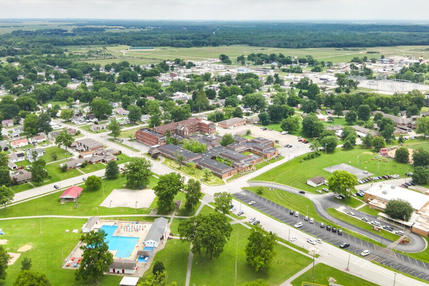 More Photos Of 1616 Cedar St, Lawrenceville Skilled Nursing Facility For Sale
