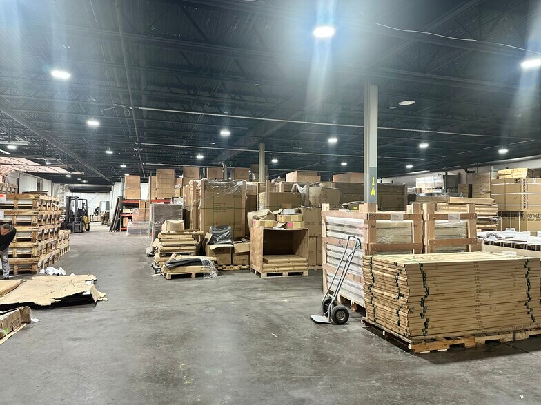 More Photos Of 2147 Brevard Rd, High Point Manufacturing For Sale