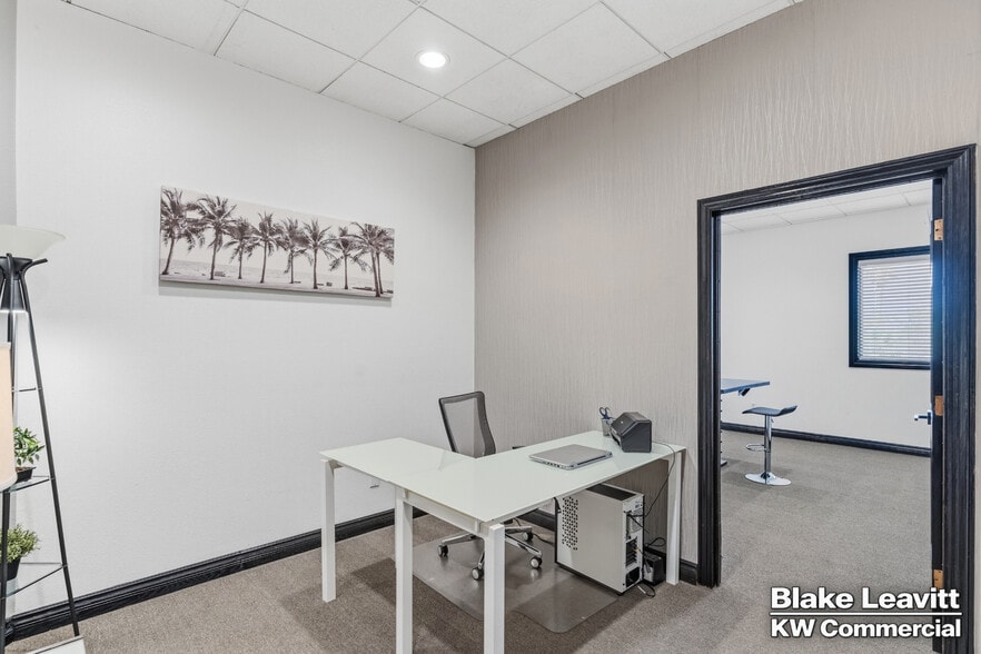 More Photos Of 5844 S Pecos Rd, Las Vegas Medical For Sale