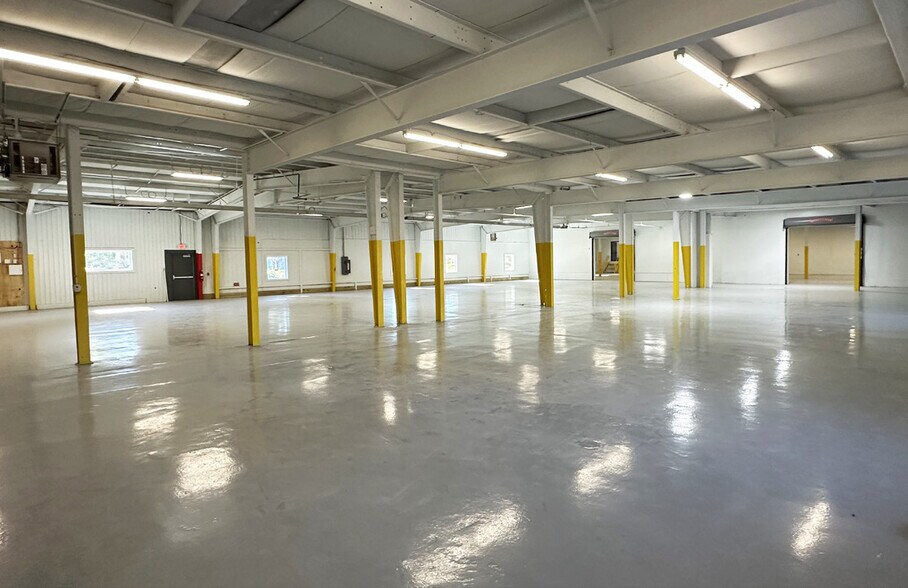 More Photos Of 185 Hempt Rd, Mechanicsburg Warehouse For Lease