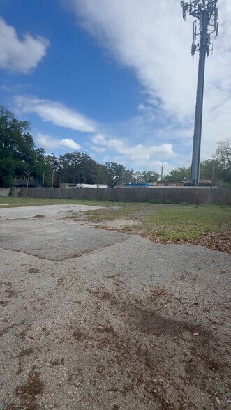 More Photos Of 1506 E Dr Martin Luther King Jr Blvd, Tampa Service For Sale