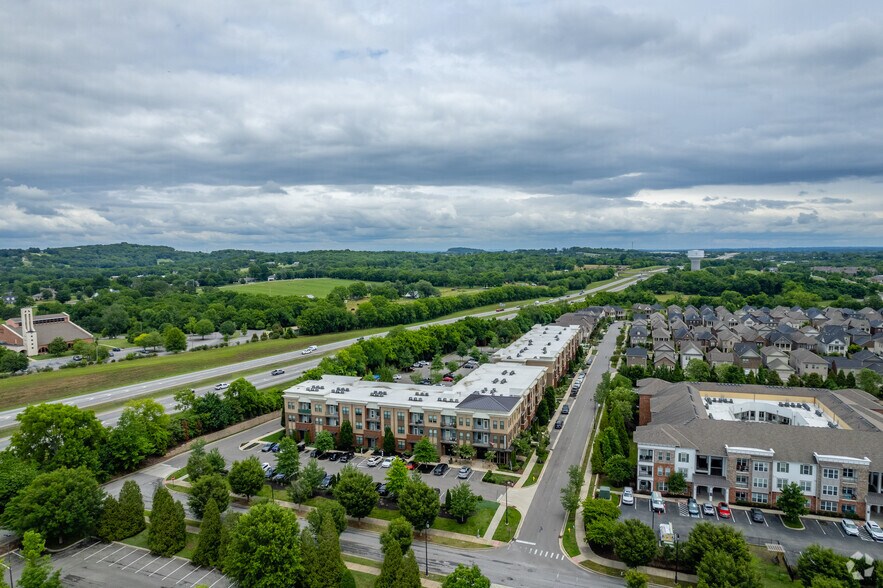 More Photos Of 130 Cinema Dr, Hendersonville Apartments For Lease