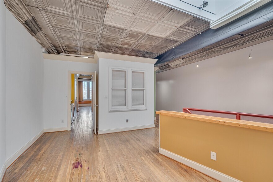 More Photos Of 329 W Main St, Durham Office For Lease
