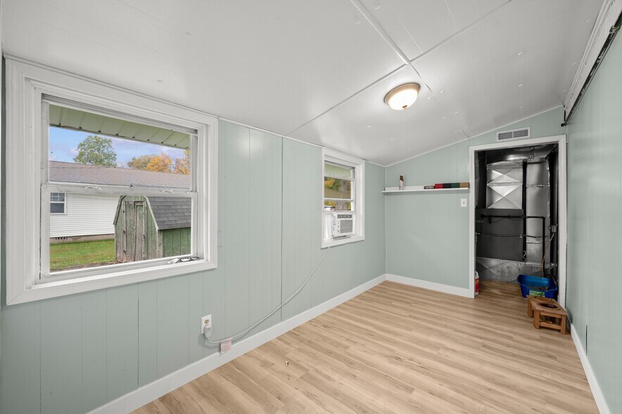 More Photos Of 5590 Paw Paw Lake Rd, Coloma Apartments For Sale