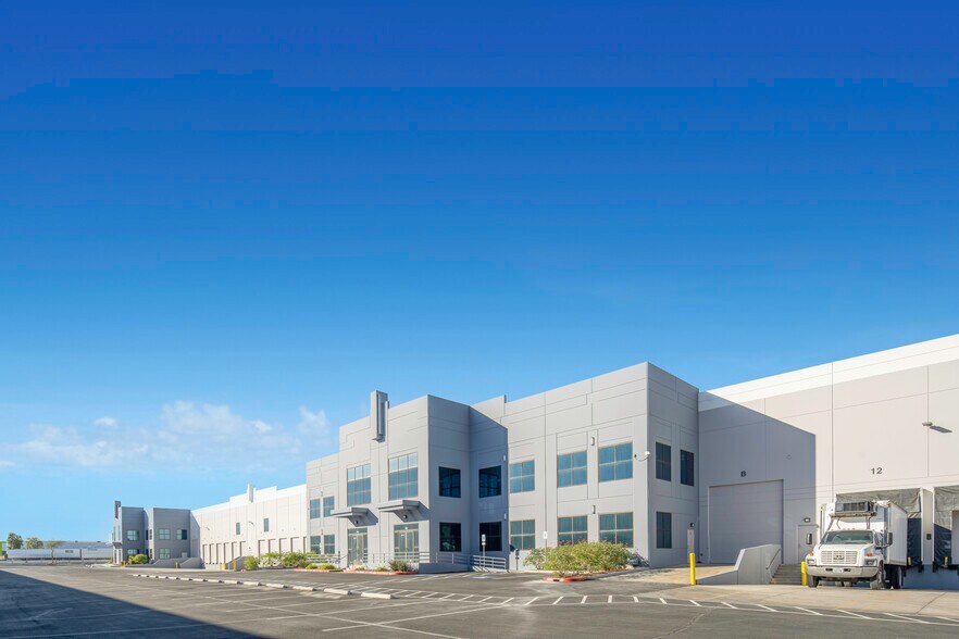 More Photos Of 6025 Procyon St, Las Vegas Warehouse For Lease
