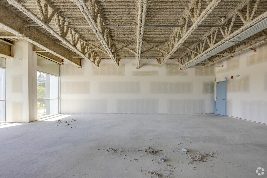 More Photos Of 15315 66 Ave, Surrey Office For Sale