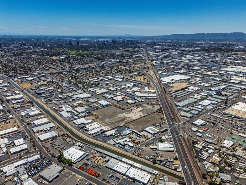 More Photos Of 2956 W Osborn Rd, Phoenix Land For Lease