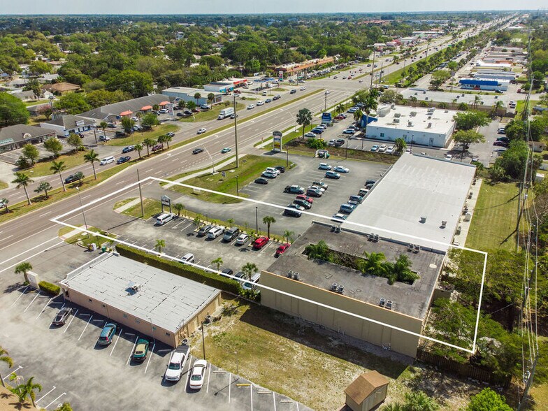 More Photos Of 2595 Tamiami Trl, Port Charlotte Apartments For Lease