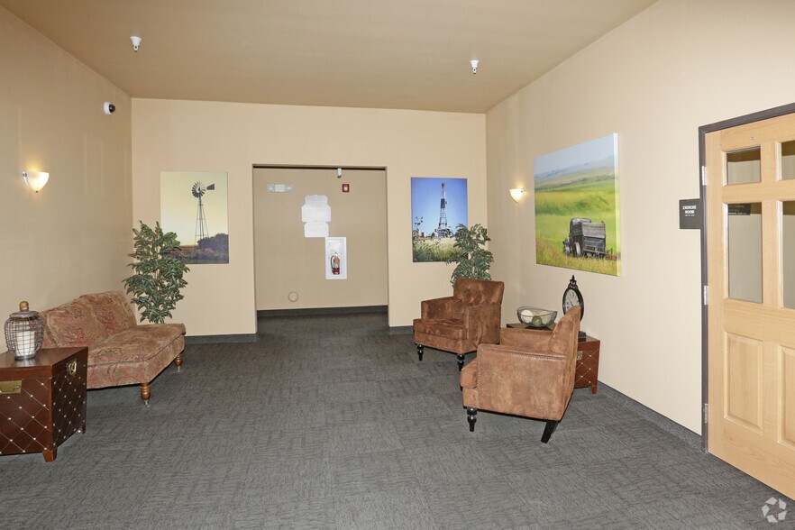 More Photos Of 501 12th Ave SE, Stanley Apartments For Lease