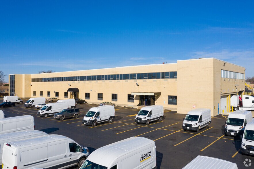 More Photos Of 7410 Lehigh Ave, Niles Manufacturing For Lease