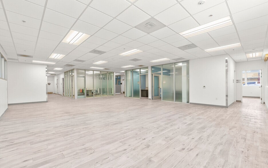 More Photos Of 250 Hillside Blvd, South San Francisco Manufacturing For Lease