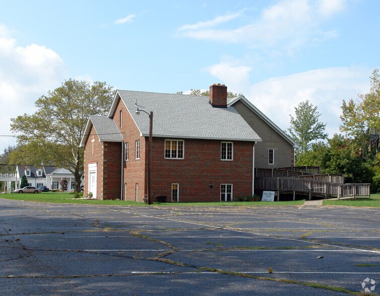 More Photos Of 1541 S Water St, Kent Religious Facility For Sale