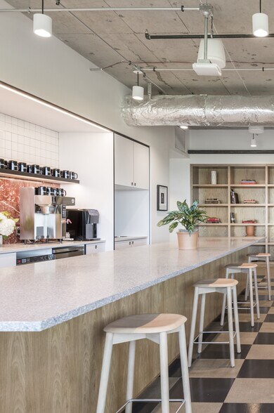 More Photos Of 3120 139th Ave SE, Bellevue Office For Lease