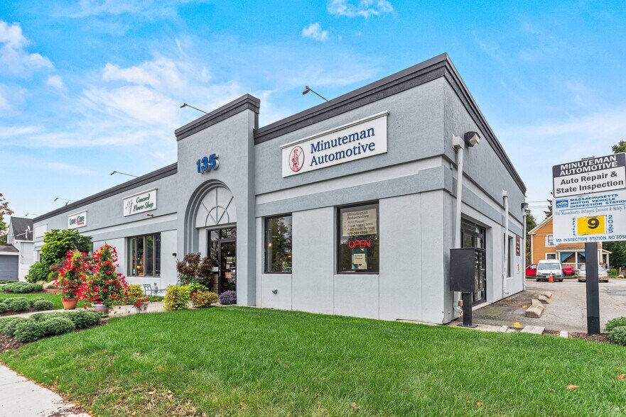 More Photos Of 135 Commonwealth Ave, Concord Storefront Retail Office For Lease