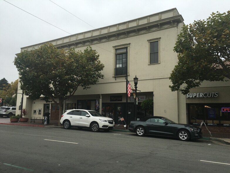 More Photos Of 486 Alvarado St, Monterey Storefront Retail Office For Lease