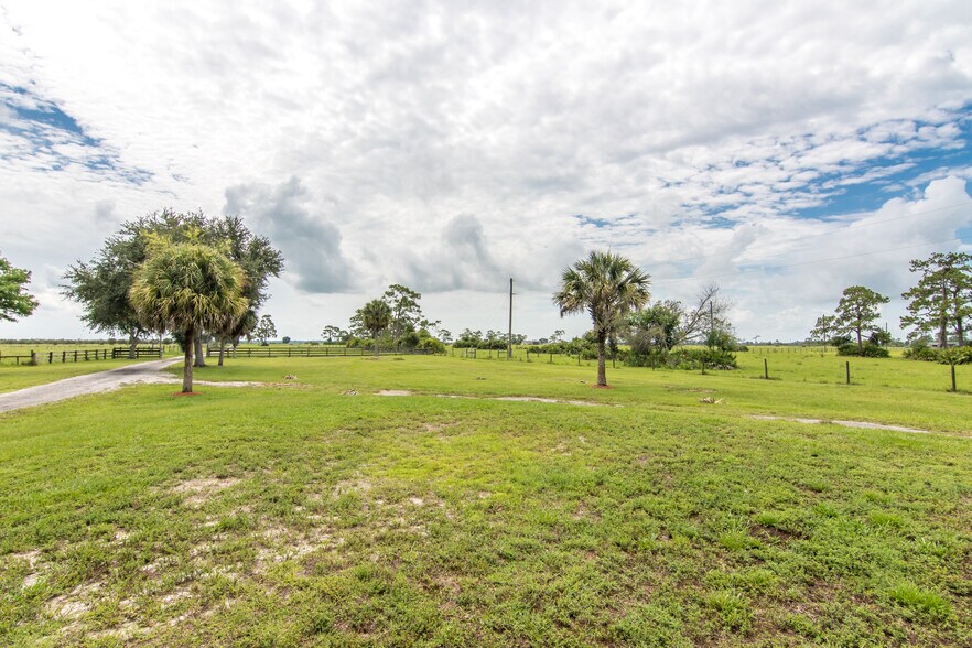 More Photos Of 6935 NE 48th St, Okeechobee Land For Sale