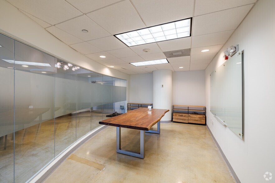 More Photos Of 1680 Meridian Ave, Miami Beach Office For Lease