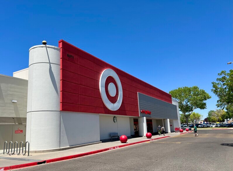 More Photos Of 9301 Coors Blvd NW, Albuquerque Unknown For Lease