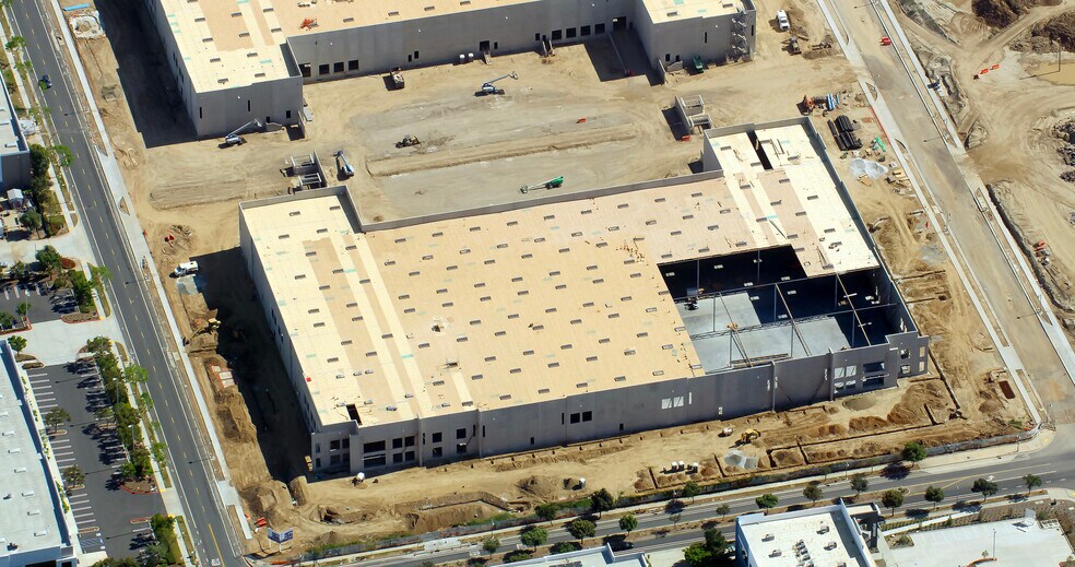 More Photos Of 3550 Conant St, Long Beach Unknown For Lease