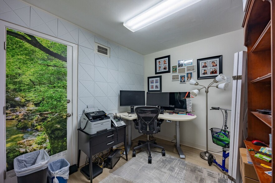 More Photos Of 667-669 Crespi Dr, Pacifica Medical For Sale