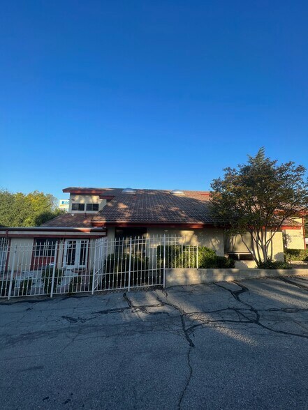 More Photos Of 4450 El Camino Real, Atascadero Office For Lease