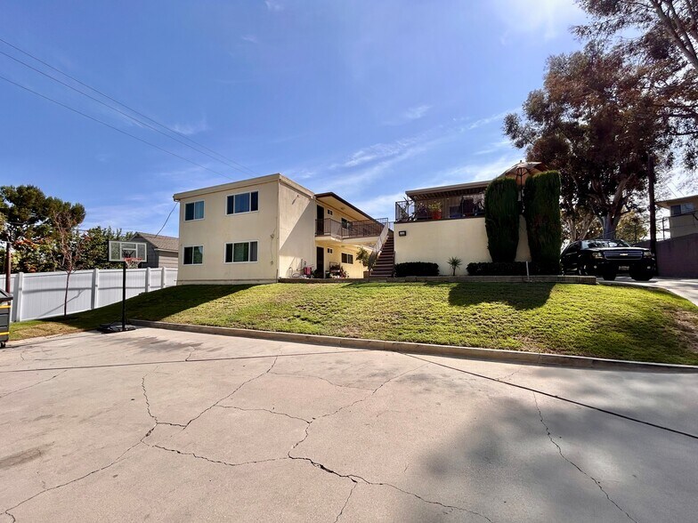 More Photos Of 26377 Hillcrest Ave, Lomita Apartments For Sale