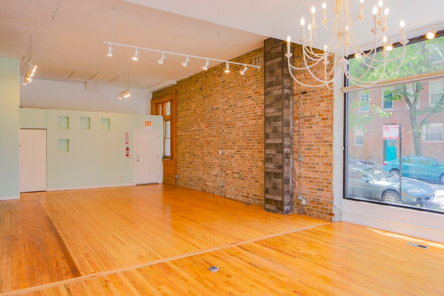 More Photos Of 1925 W Division St, Chicago Apartments For Sale