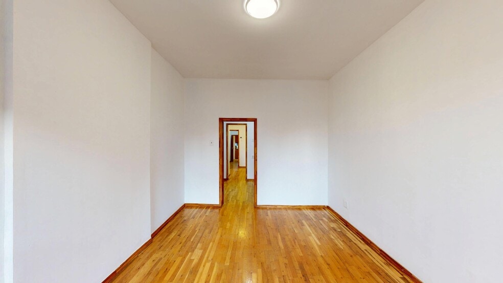 More Photos Of 954 Manhattan Ave, Brooklyn Apartments For Sale