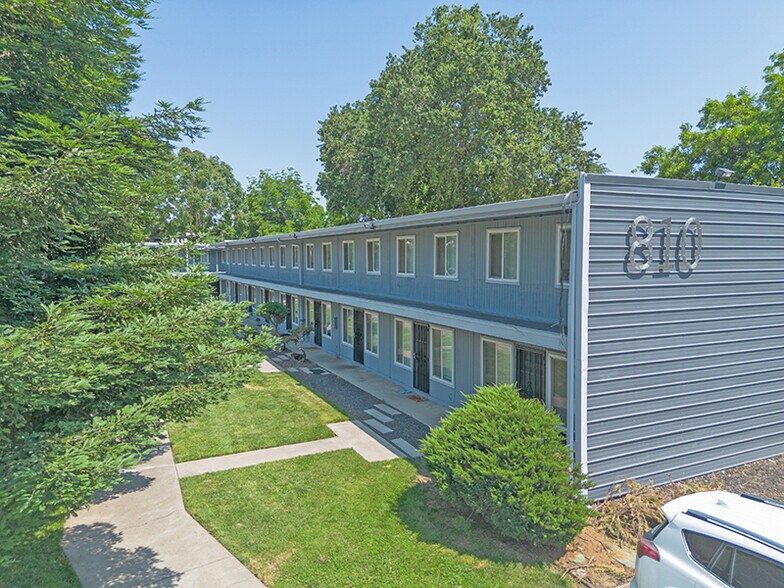 Primary Photo Of 810 W 1st Ave, Chico Multifamily For Sale