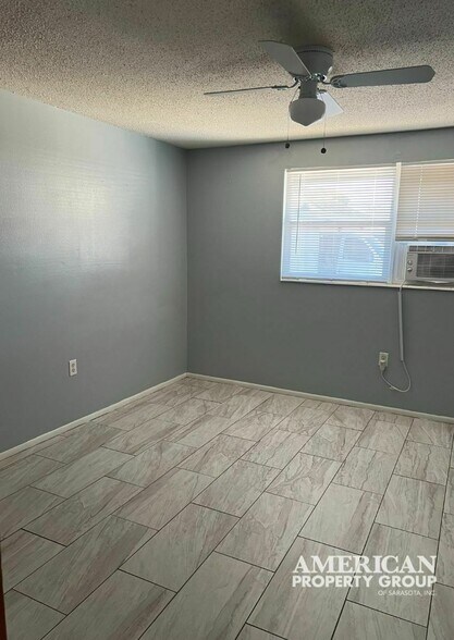 More Photos Of 2619 45th Ave W, Bradenton Apartments For Sale