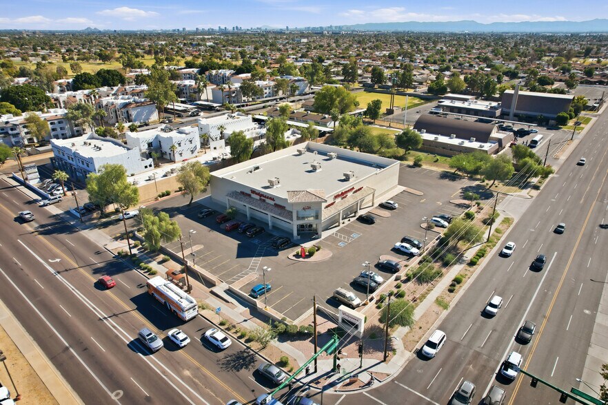 More Photos Of 4249 W Glendale Ave, Phoenix Drugstore For Sale