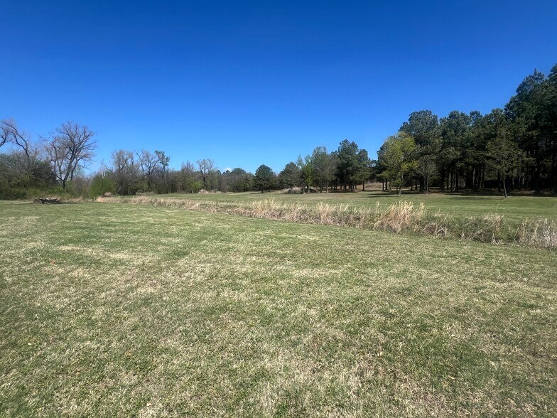 More Photos Of 12007 NE 23rd St, Choctaw Industrial For Sale