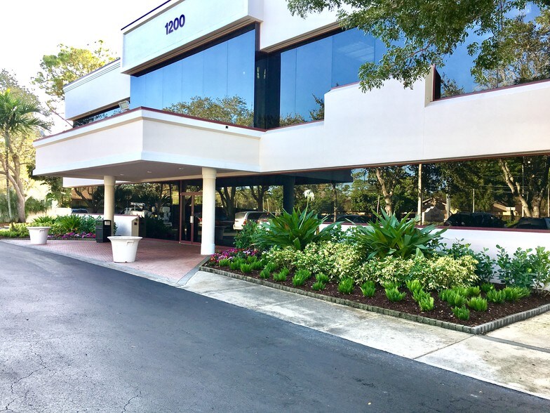More Photos Of 1200 Corporate Center Way, Wellington Medical For Lease
