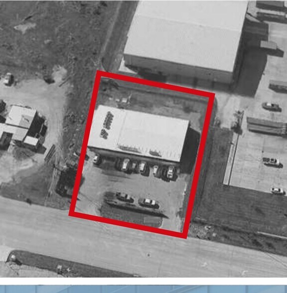 Primary Photo Of 6019 Thompson Rd, Baytown Freestanding For Sale