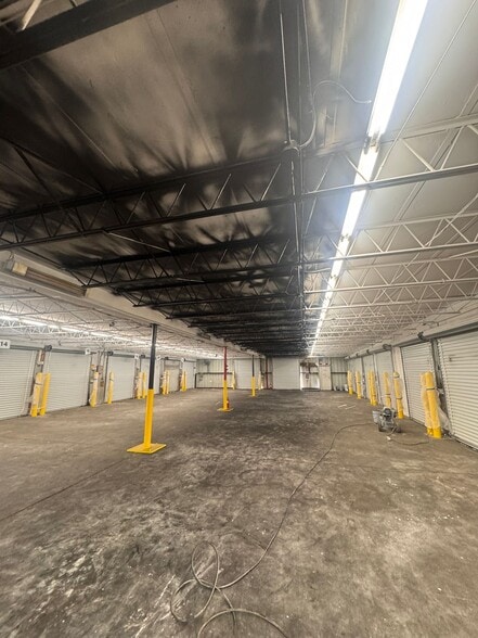 More Photos Of 1333 N Market St, Shreveport Truck Terminal For Lease