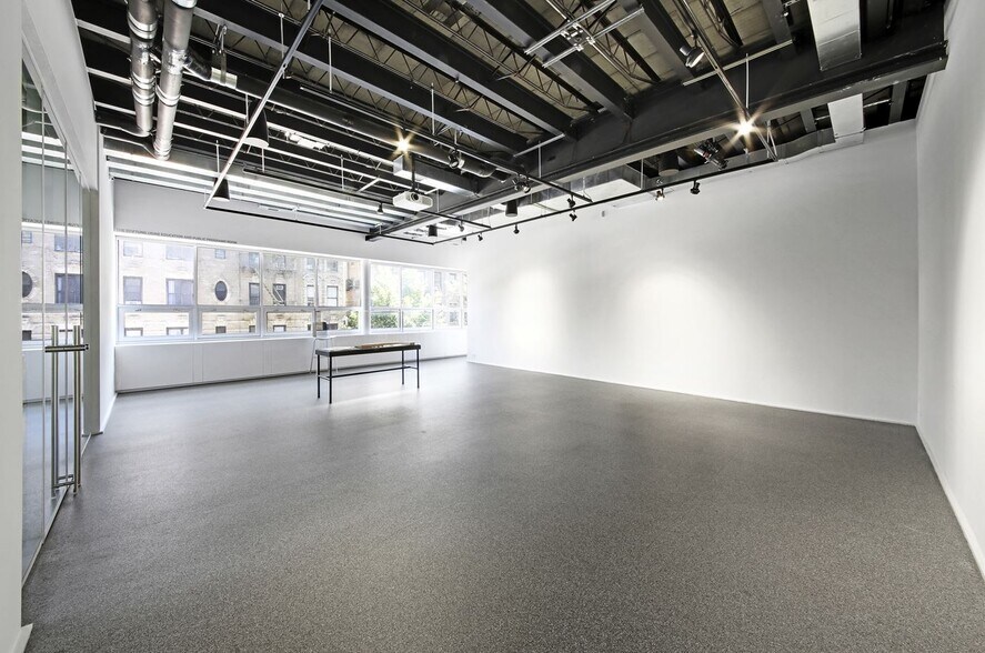 More Photos Of 130 Second Ave, New York General Retail For Lease