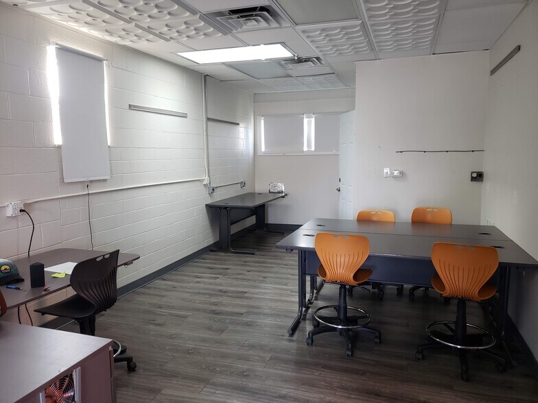 More Photos Of 3015 W 9th Ave, Denver Freestanding For Sale