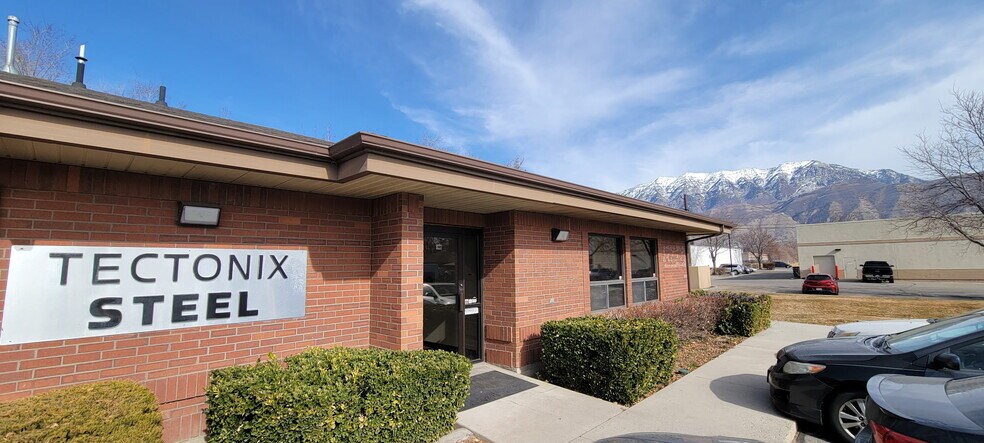 More Photos Of 887 S Orem Blvd, Orem Office For Sale