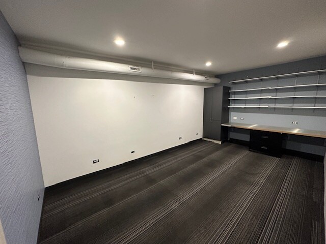 More Photos Of 1434 W Montrose Ave, Chicago Storefront For Lease