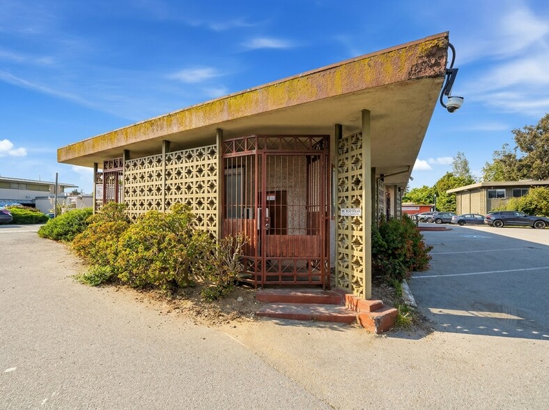 More Photos Of 111 Dakota Ave, Santa Cruz Medical For Sale