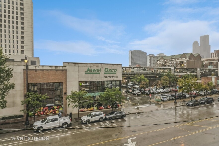 More Photos Of 1233 S Wabash Ave, Chicago Storefront Retail Office For Sale