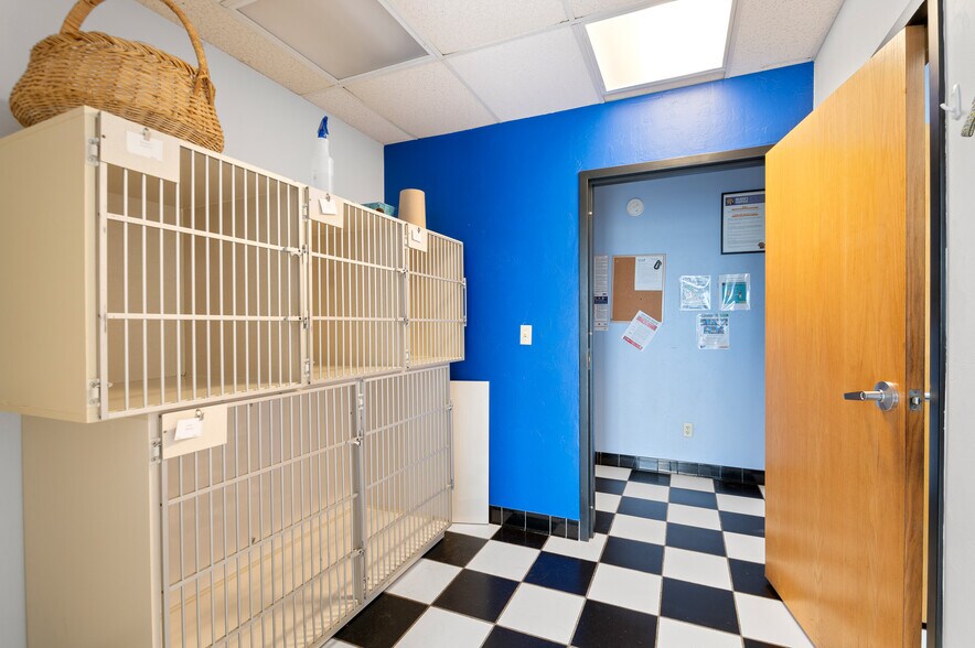 More Photos Of 2543 Babcock Rd, Green Bay Freestanding For Sale