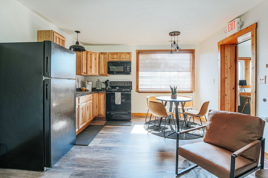 More Photos Of 7847 Rockfish Valley Hwy, Afton Hotel For Sale