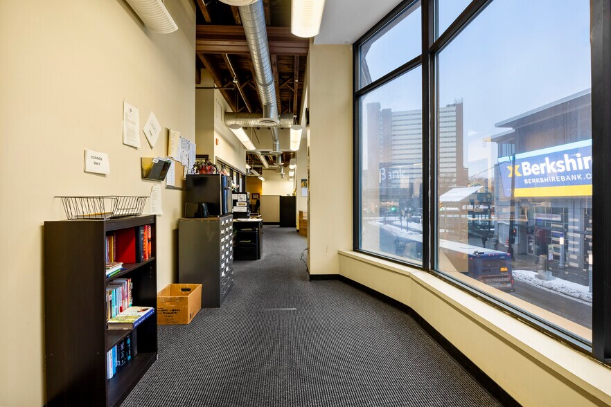 More Photos Of 60 S Pearl St, Albany Office For Sale