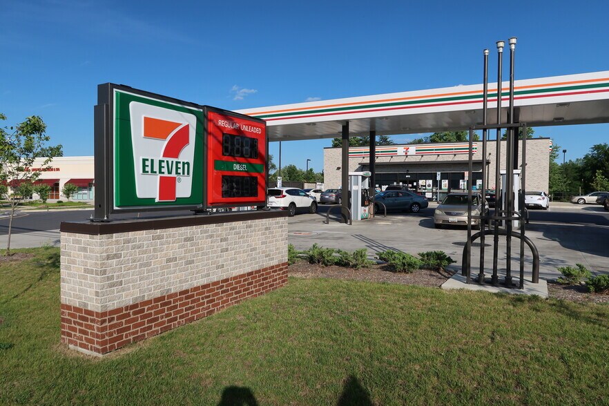 More Photos Of 893 State Route 3 N, Gambrills Service Station For Sale