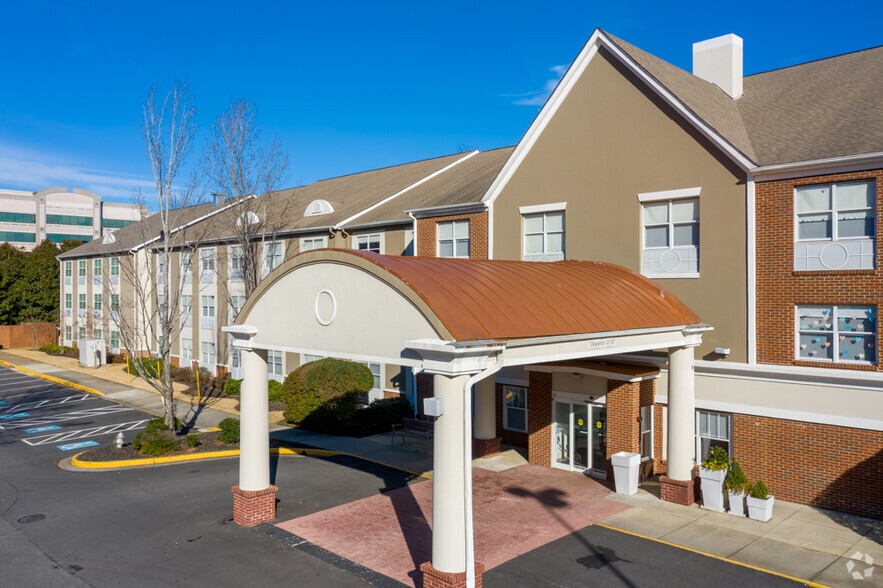 More Photos Of 2950 Mansell Rd, Alpharetta Hotel For Sale