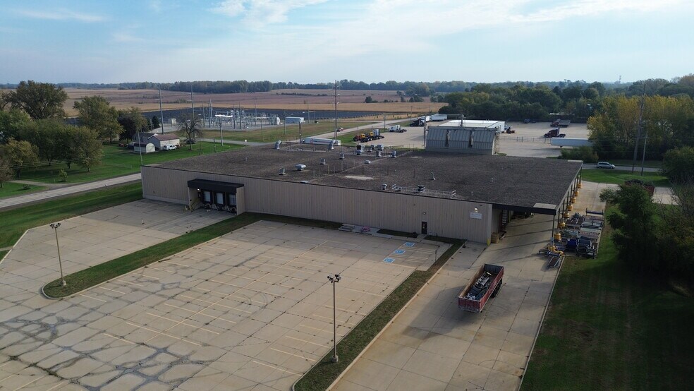 More Photos Of 2946 Janet dr, Waterloo Industrial For Sale