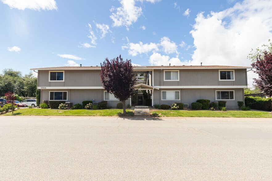 More Photos Of 3260 Alexander Dr, Redding Apartments For Sale