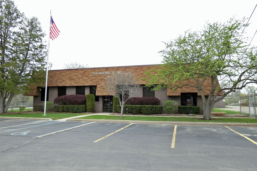 More Photos Of 704 Woodward Ave, Rochester Warehouse For Sale