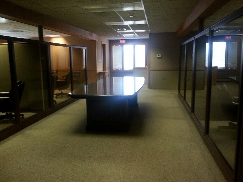 More Photos Of 7019 E Dominick St, Rome Auto Dealership For Lease